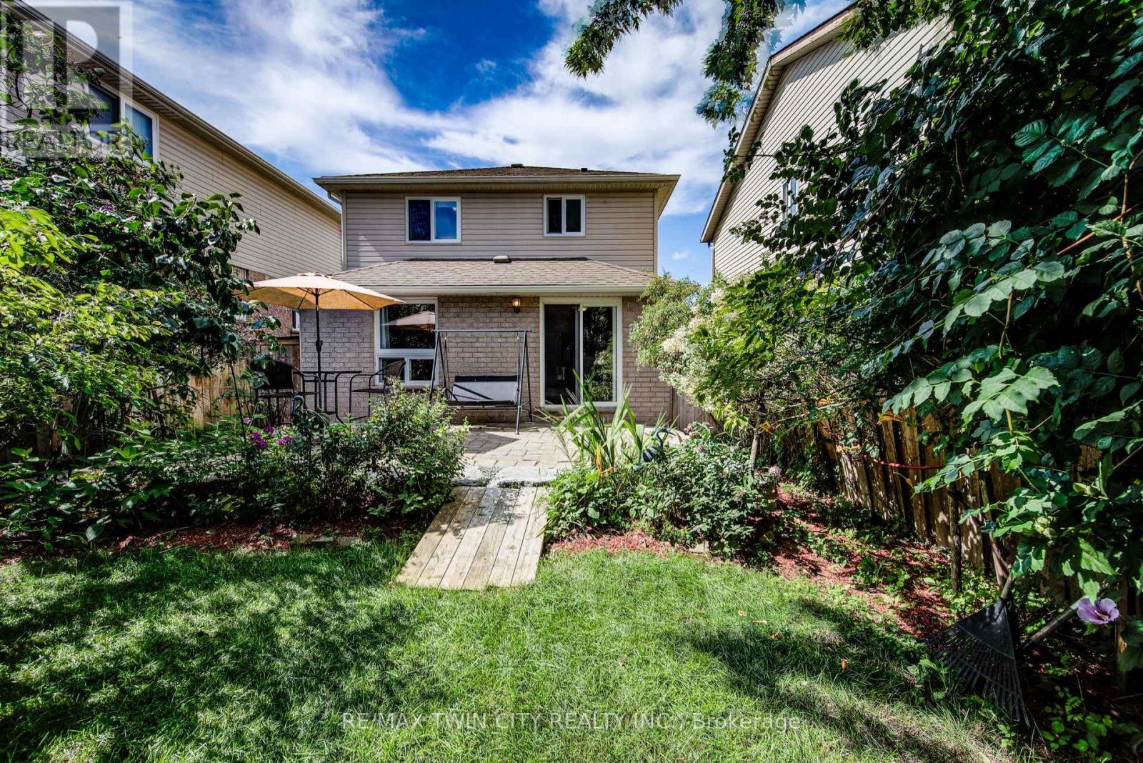 1089 Copper Leaf Crescent, Kitchener, Ontario  N2E 3W4 - Photo 32 - X13782242