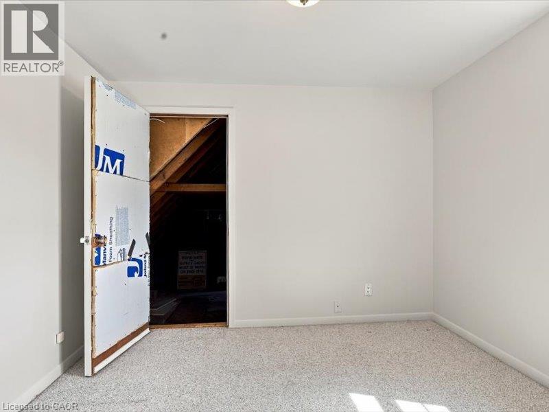 419 Forestlawn Road, Waterloo, Ontario  N2K 2J5 - Photo 39 - 40862701