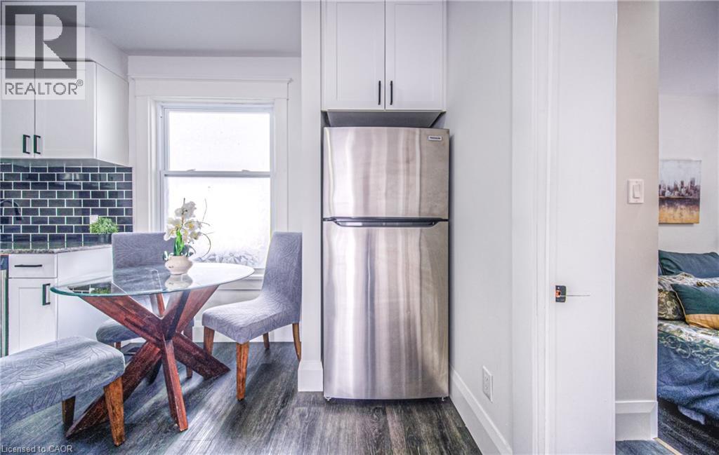 39 Cameron Street N Unit# 1, Kitchener, Ontario  N2H 3A2 - Photo 26 - 40862576
