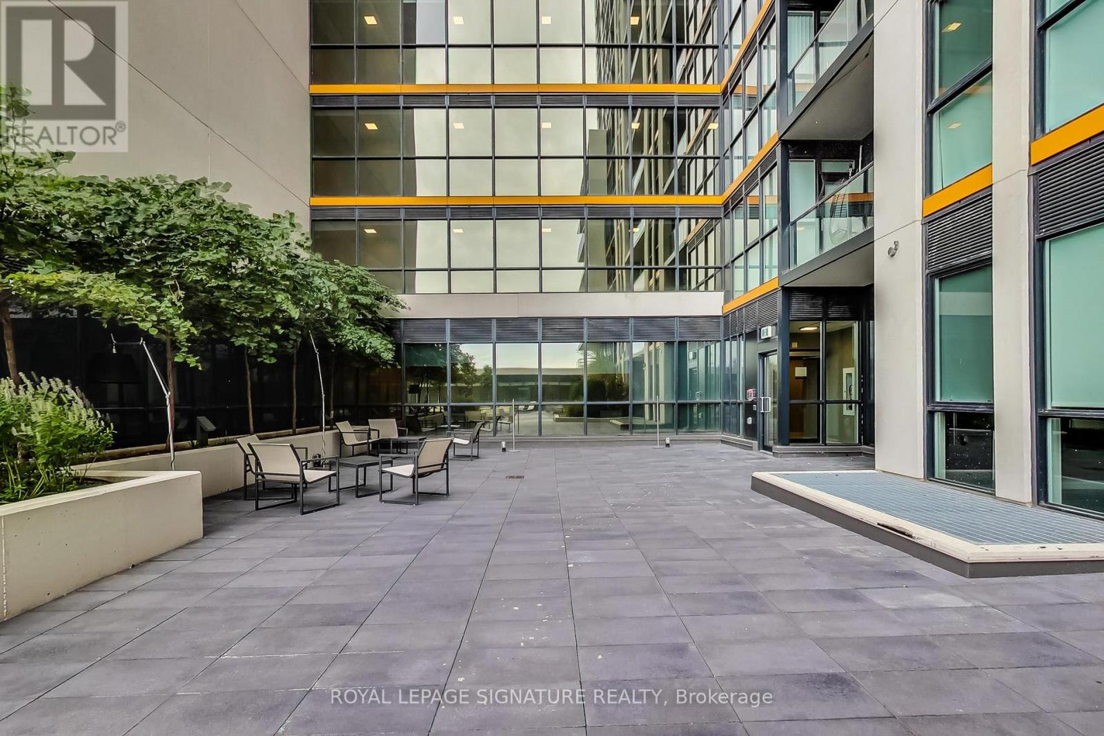 1209 - 1603 Eglinton Avenue W, Toronto, Ontario  M6E 0A1 - Photo 32 - C13781218