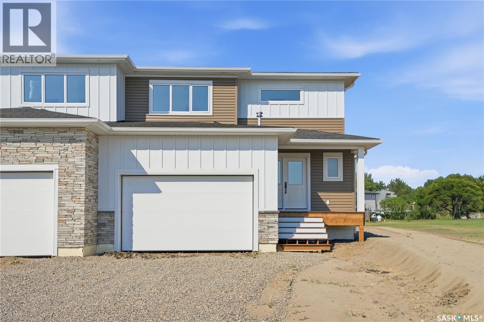 224 Froese Crescent, Warman, Saskatchewan  S0K 4S0 - Photo 1 - SK048437