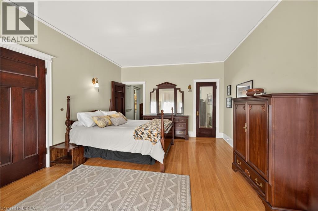 29 Lorne Crescent, Brantford, Ontario  N3T 4L8 - Photo 21 - 40862857