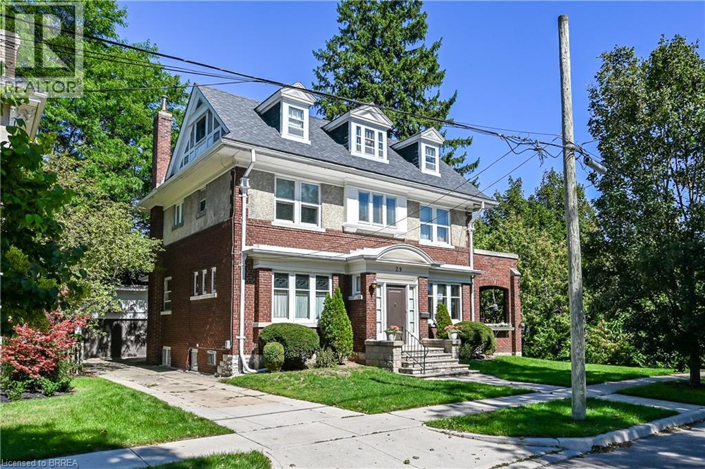 29 LORNE Crescent, Brantford, Ontario