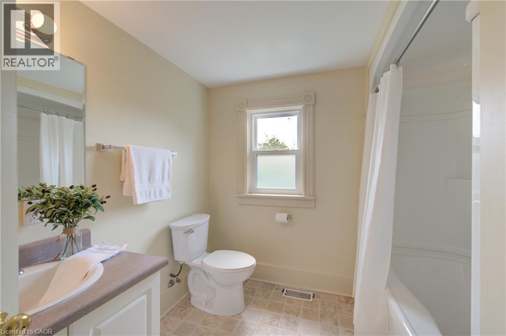 9 Salisbury Avenue, Cambridge, Ontario  N1S 1H7 - Photo 18 - 40862982
