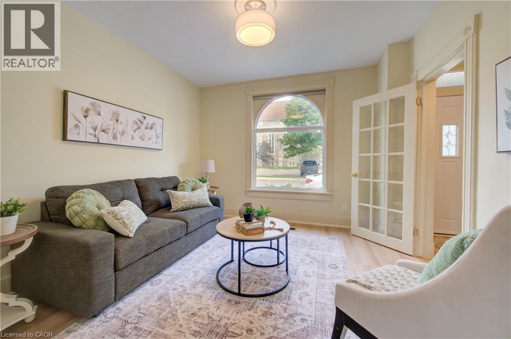 9 Salisbury Avenue, Cambridge, Ontario  N1S 1H7 - Photo 8 - 40862982