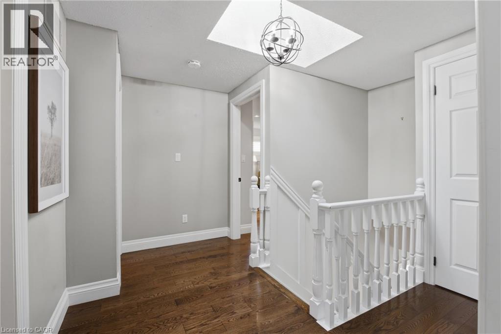 27 John Martin Crescent, Hamilton, Ontario  L8B 0Z9 - Photo 23 - 40863081