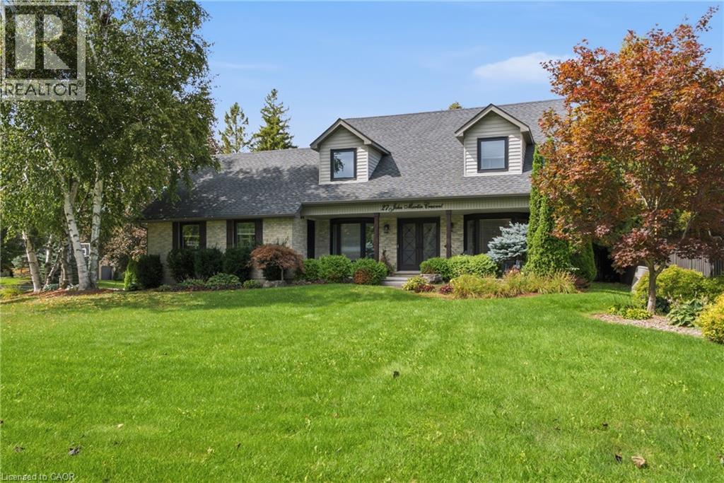 27 John Martin Crescent, Hamilton, Ontario  L8B 0Z9 - Photo 3 - 40863081