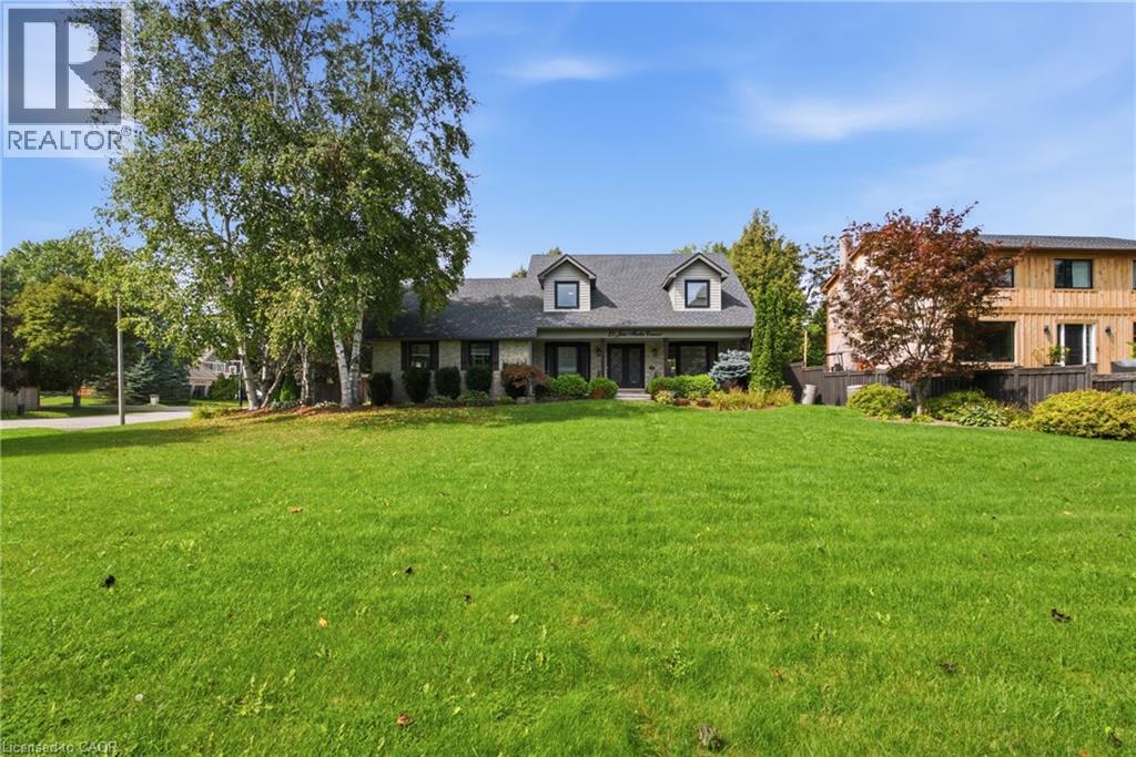 27 John Martin Crescent, Hamilton, Ontario  L8B 0Z9 - Photo 2 - 40863081