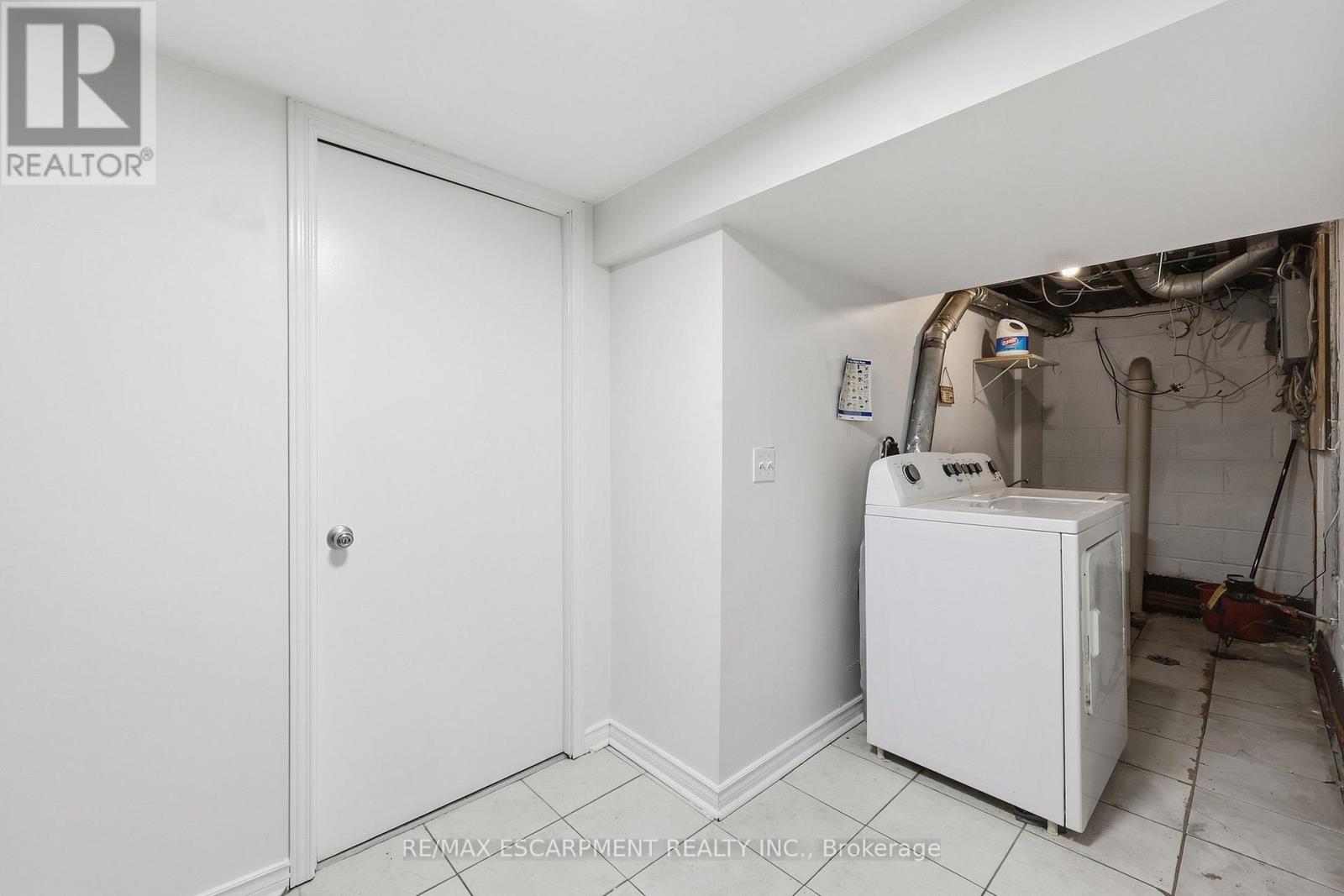 Lower - 292 Bogert Avenue, Toronto, Ontario  M2N 1L5 - Photo 19 - C13781654