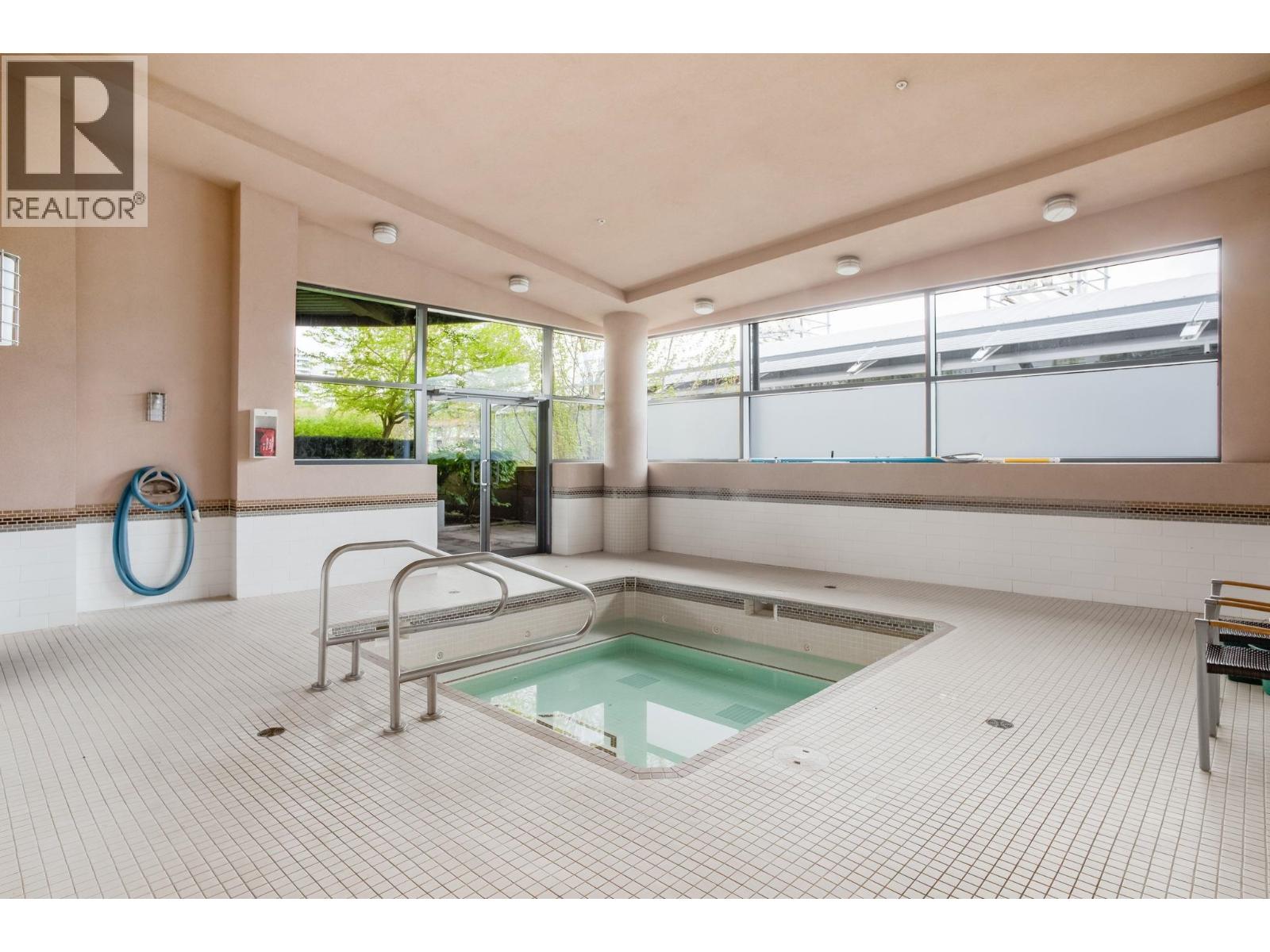 1402 2225 Holdom Avenue, Burnaby, British Columbia  V5B 0A1 - Photo 21 - R3165106