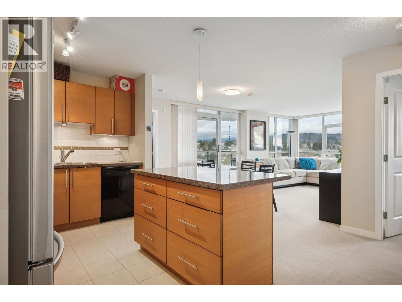 1402 2225 Holdom Avenue, Burnaby, British Columbia  V5B 0A1 - Photo 7 - R3165106