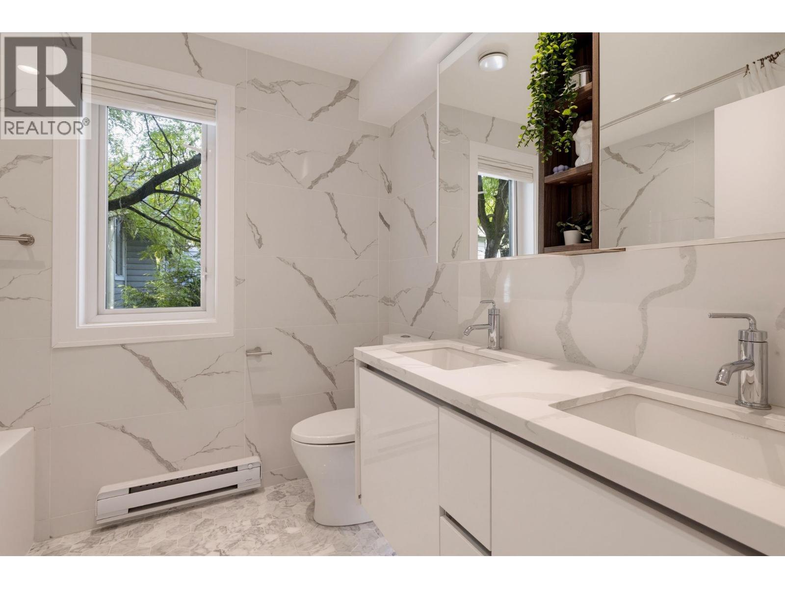 1880 E Georgia Street, Vancouver, British Columbia  V5L 2B6 - Photo 22 - R3165115