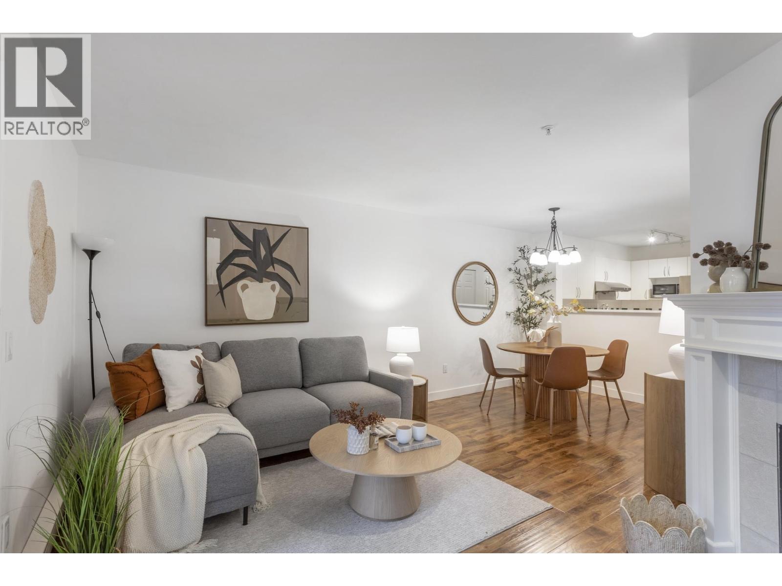 104 688 E 16th Avenue, Vancouver, British Columbia  V5T 2V4 - Photo 2 - R3165138