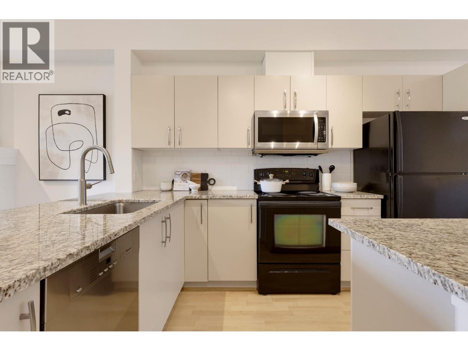 79 935 Ewen Avenue, New Westminster, British Columbia  V3M 0A1 - Photo 6 - R3165142