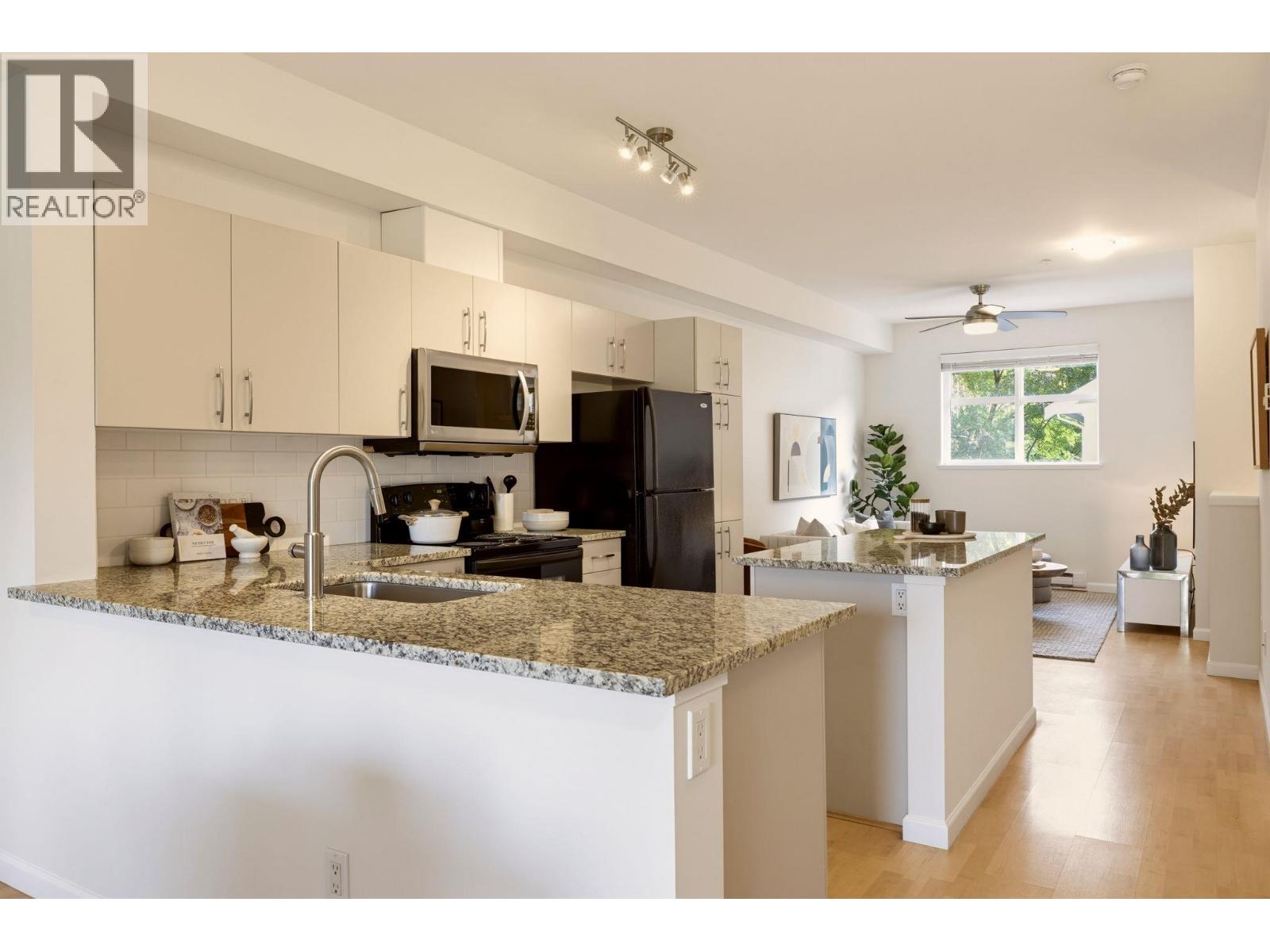79 935 Ewen Avenue, New Westminster, British Columbia  V3M 0A1 - Photo 8 - R3165142