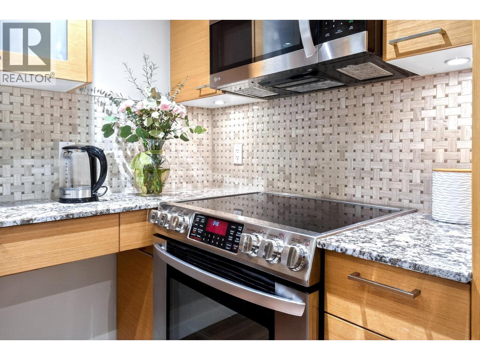 413 135 E 17 Street, North Vancouver, British Columbia  V7L 0C4 - Photo 10 - R3165149