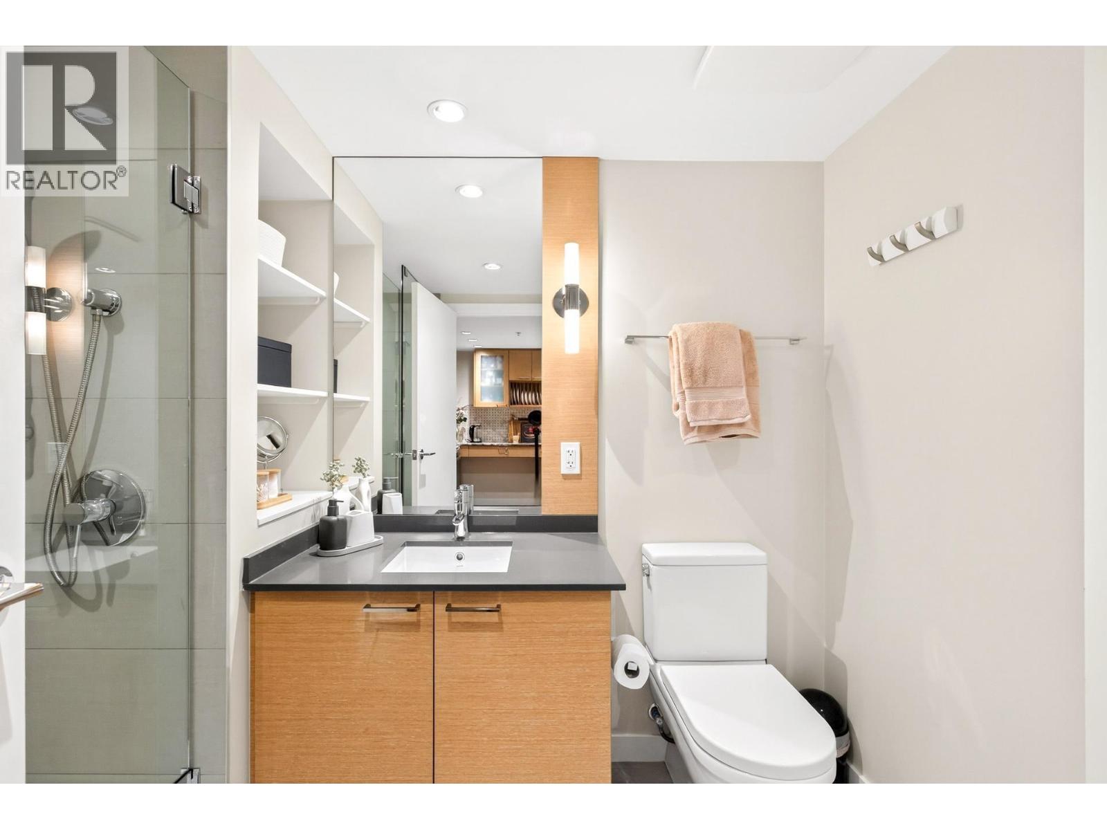 413 135 E 17 Street, North Vancouver, British Columbia  V7L 0C4 - Photo 15 - R3165149