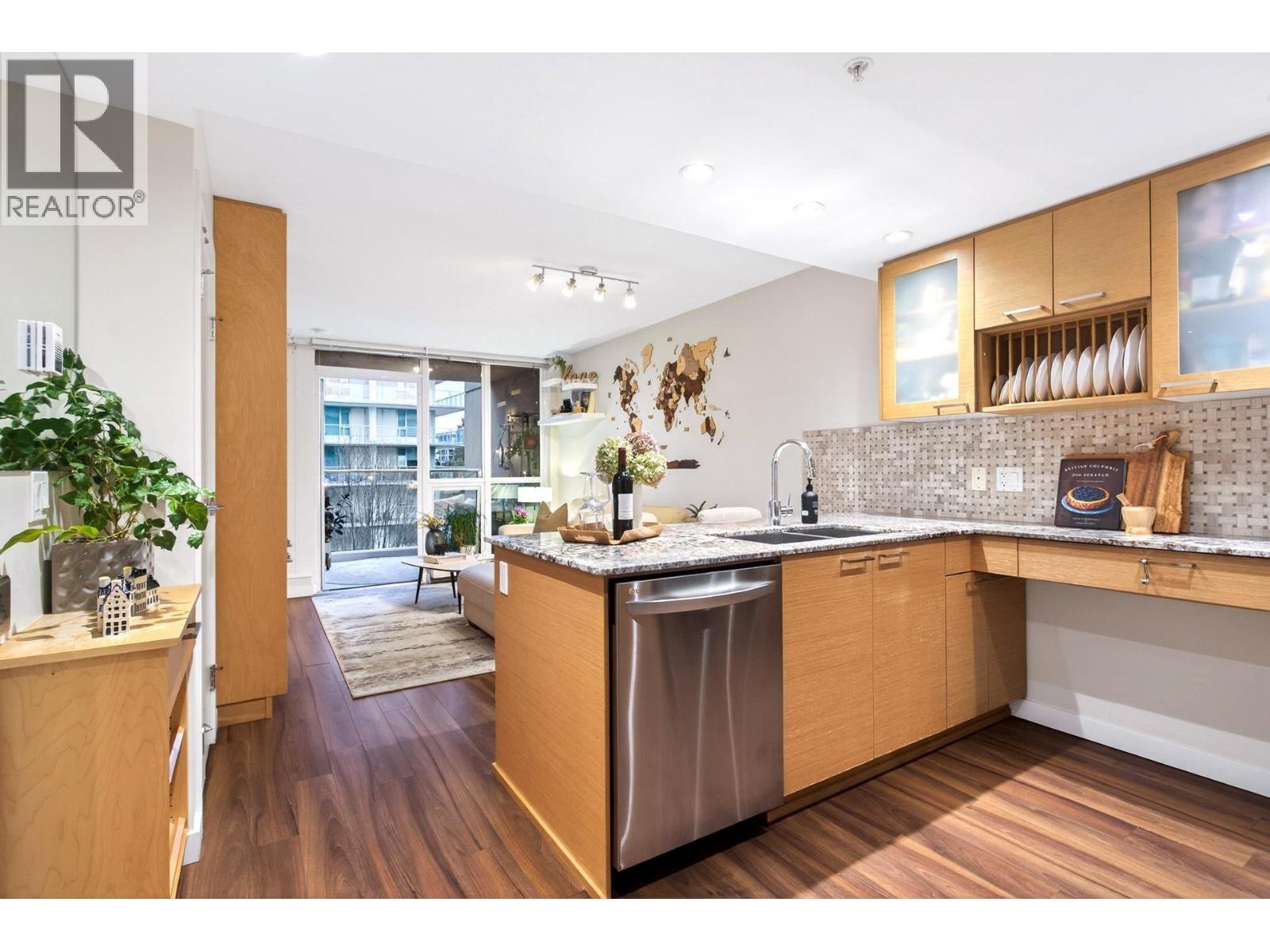 413 135 E 17 Street, North Vancouver, British Columbia  V7L 0C4 - Photo 5 - R3165149