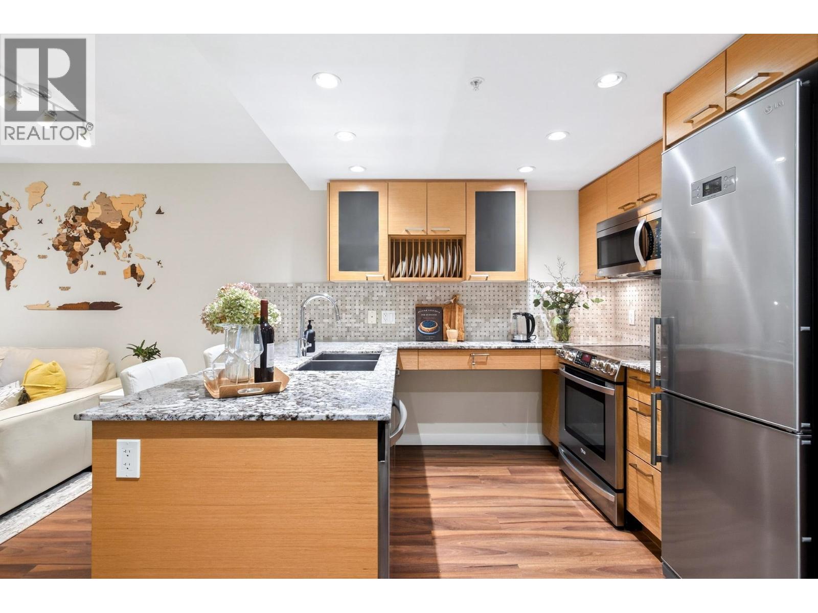 413 135 E 17 Street, North Vancouver, British Columbia  V7L 0C4 - Photo 7 - R3165149