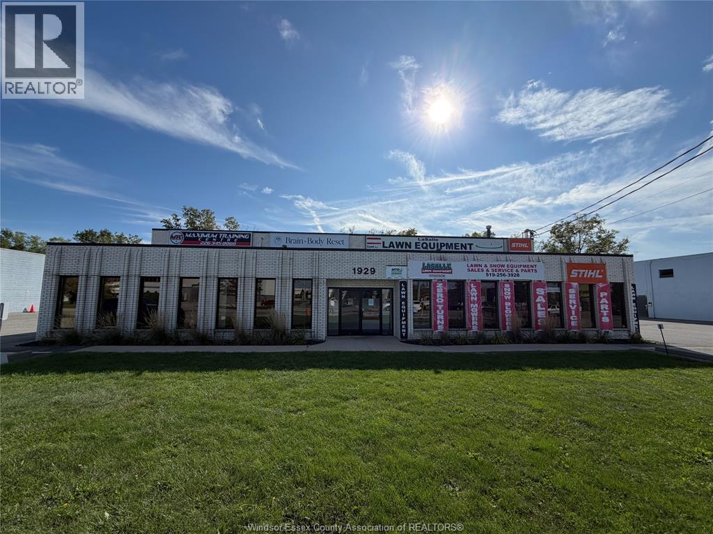 MLS# 26021987: 1929 PROVINCIAL ROAD, Windsor, Canada