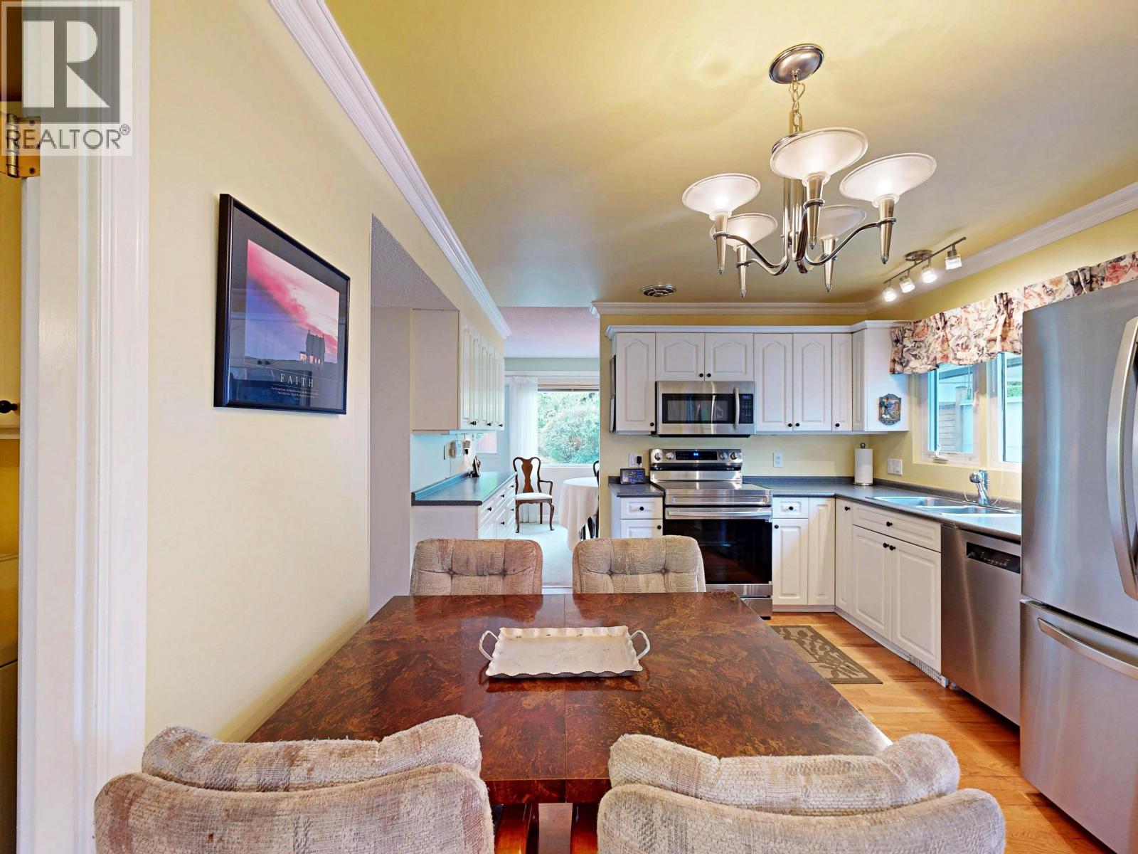 901 Dundonald Drive, Port Moody, British Columbia  V3H 1B8 - Photo 11 - R3165126