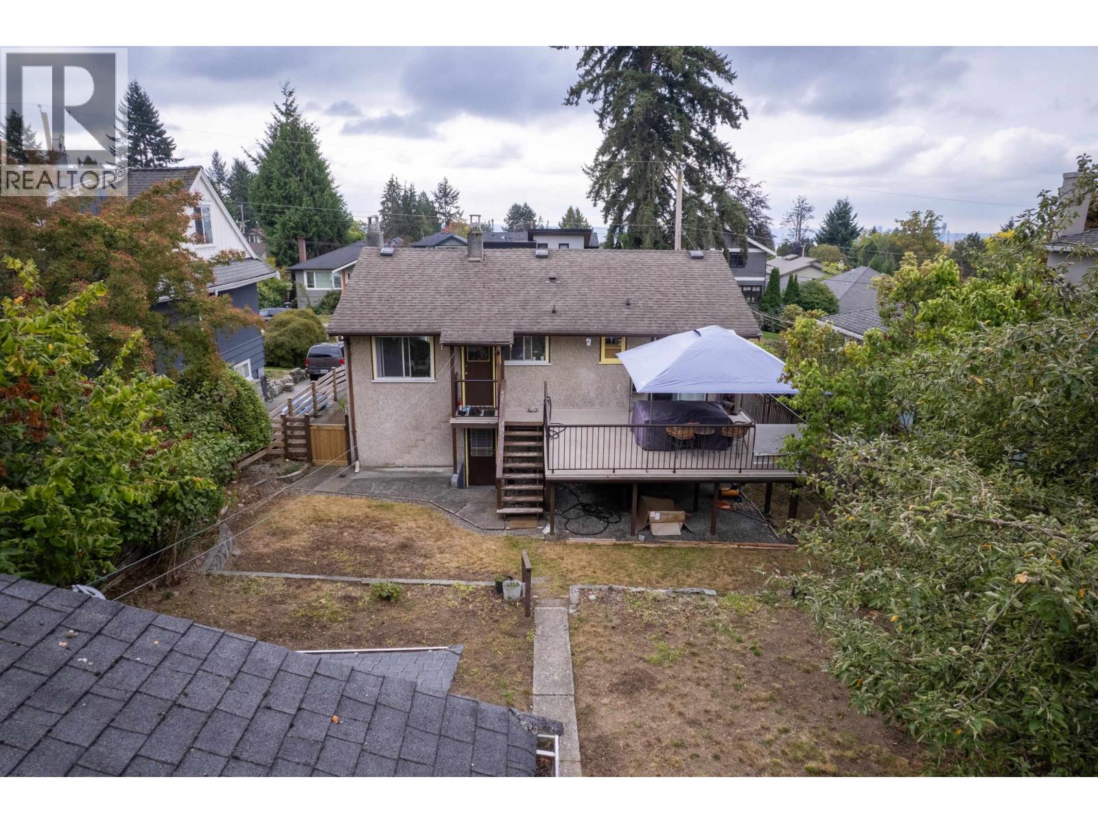 234 W St. James Road, North Vancouver, British Columbia  V7N 2P3 - Photo 35 - R3165137