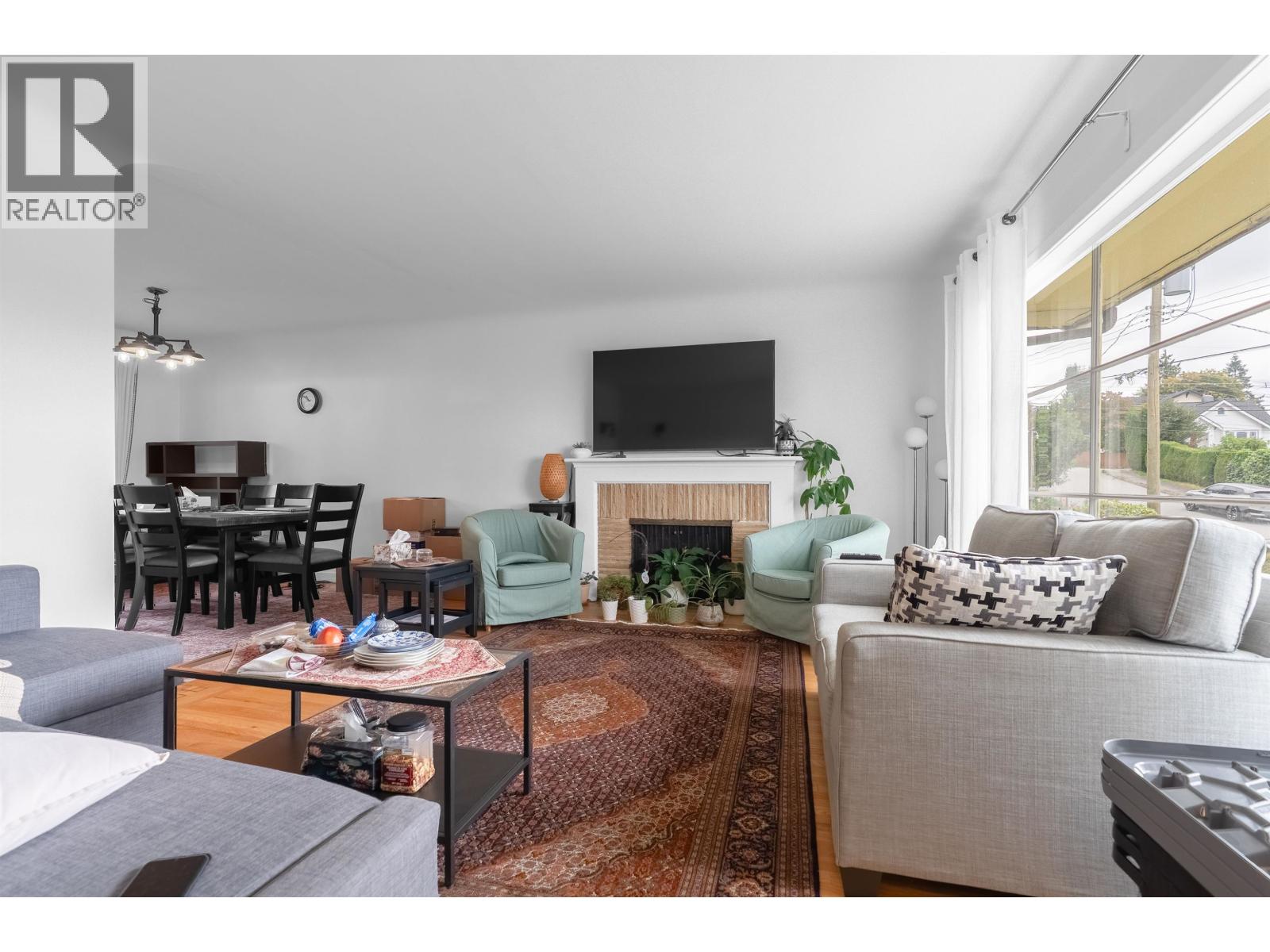 234 W St. James Road, North Vancouver, British Columbia  V7N 2P3 - Photo 8 - R3165137