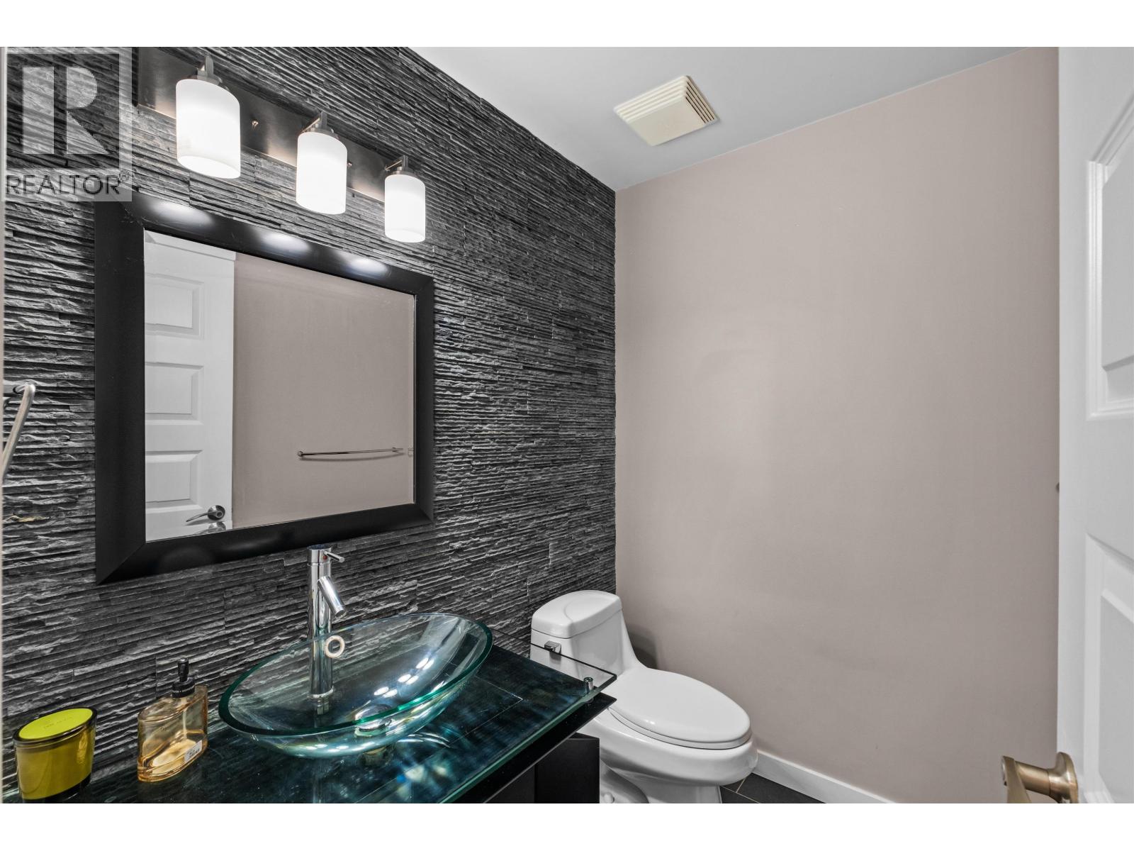 1501 Frederick Road, North Vancouver, British Columbia  V7K 1J6 - Photo 13 - R3165143