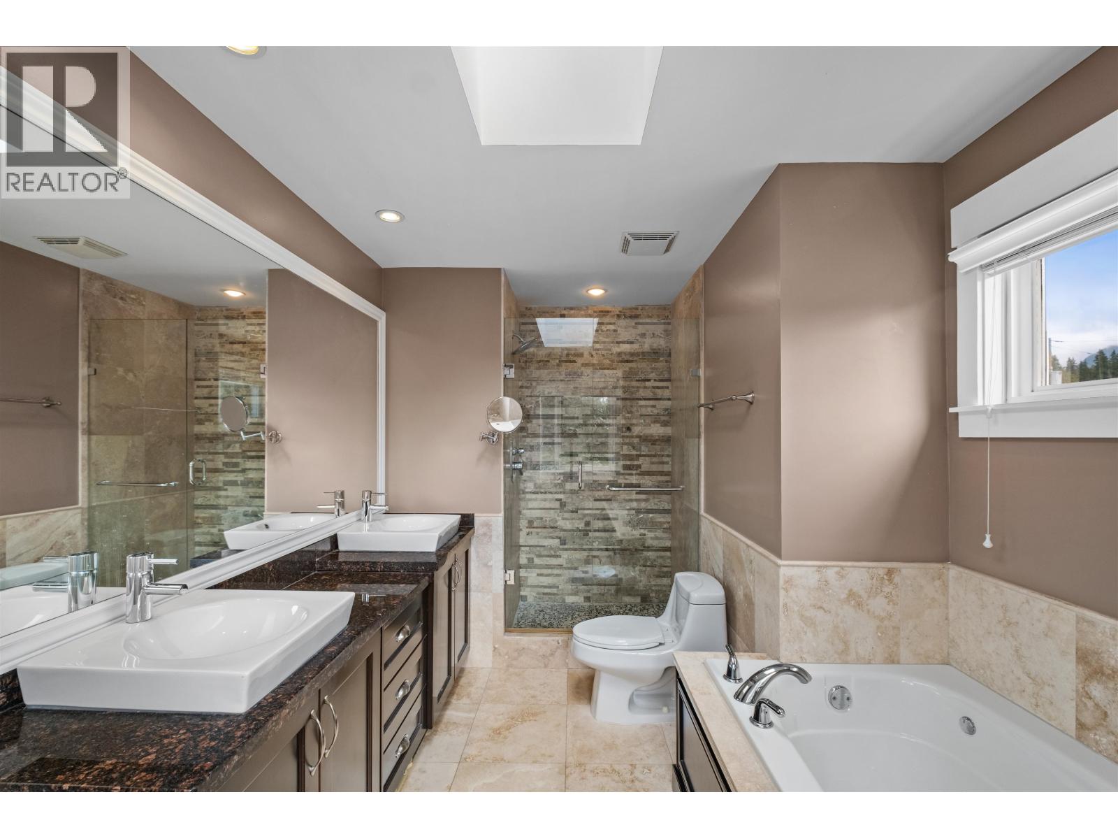 1501 Frederick Road, North Vancouver, British Columbia  V7K 1J6 - Photo 15 - R3165143