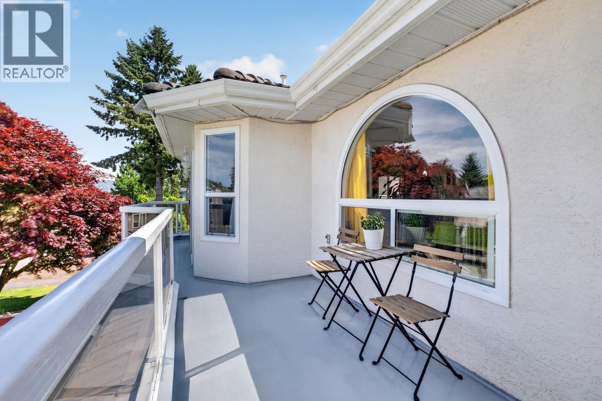 8026 18th Avenue, Burnaby, British Columbia  V3N 1J8 - Photo 15 - R3165148