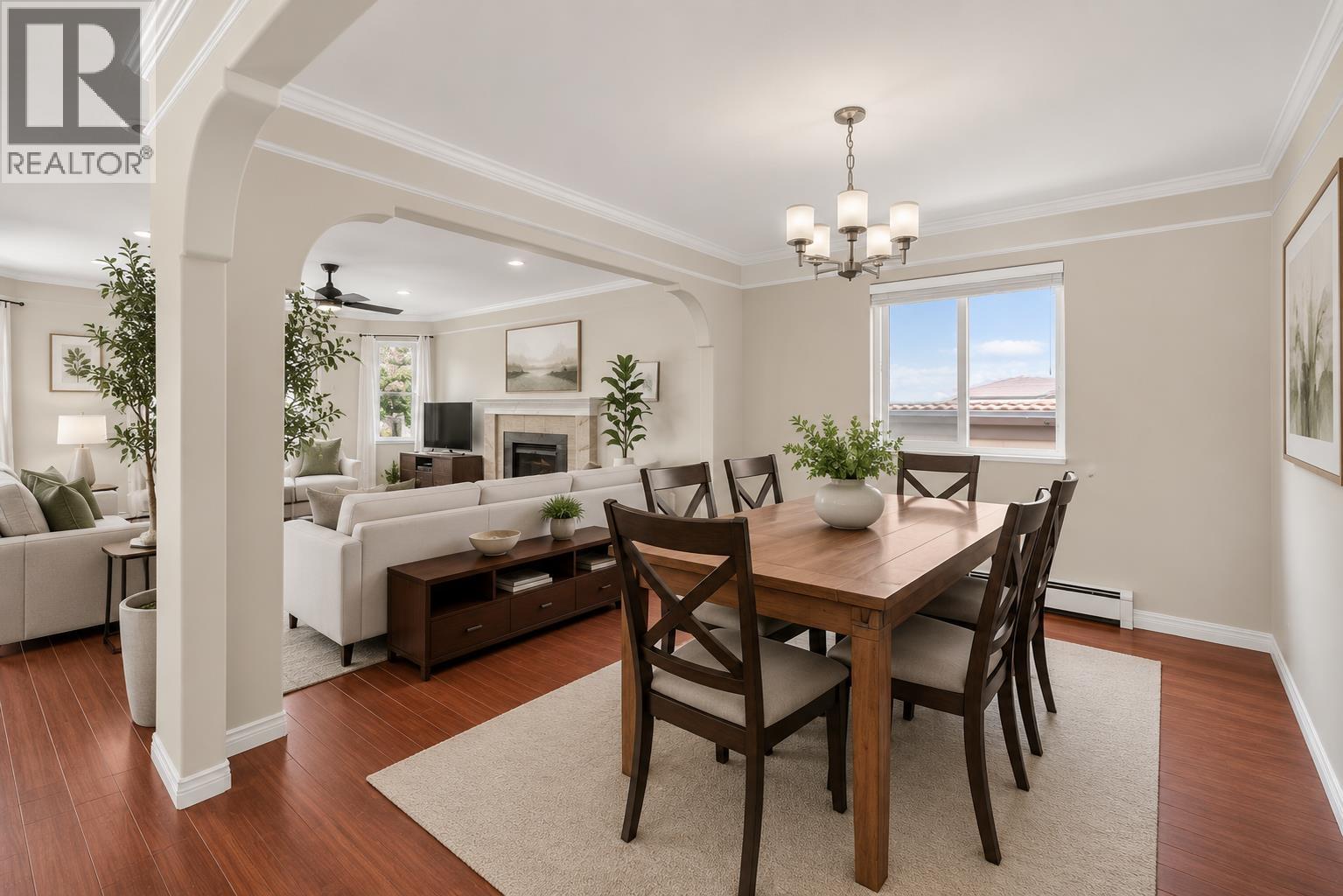 8026 18th Avenue, Burnaby, British Columbia  V3N 1J8 - Photo 4 - R3165148