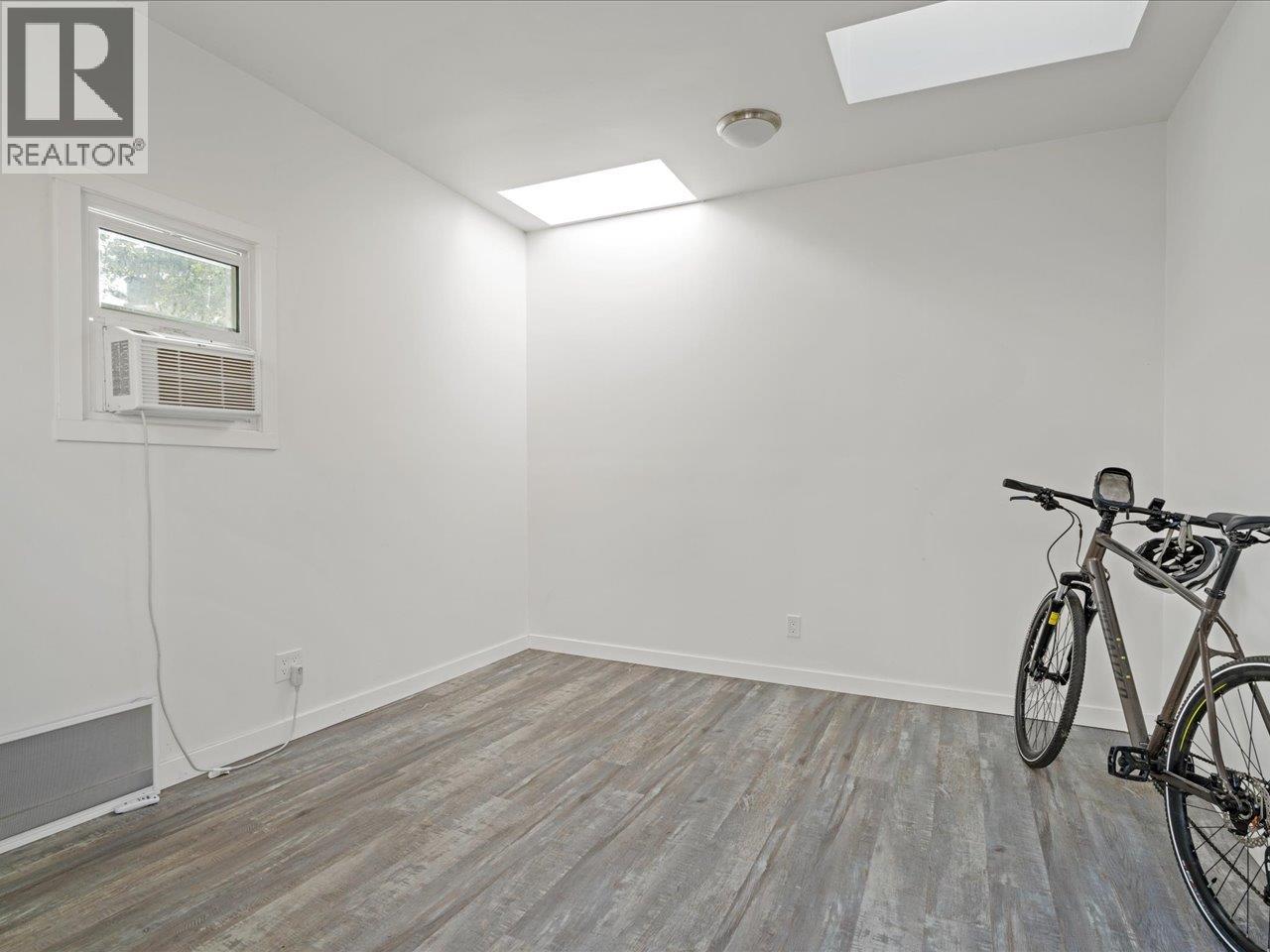 308 E 23rd Avenue, Vancouver, British Columbia  V5V 1X5 - Photo 36 - R3165153