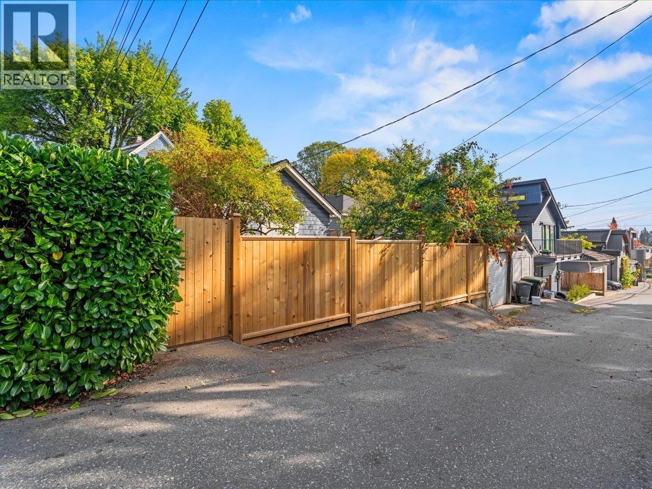 308 E 23rd Avenue, Vancouver, British Columbia  V5V 1X5 - Photo 37 - R3165153