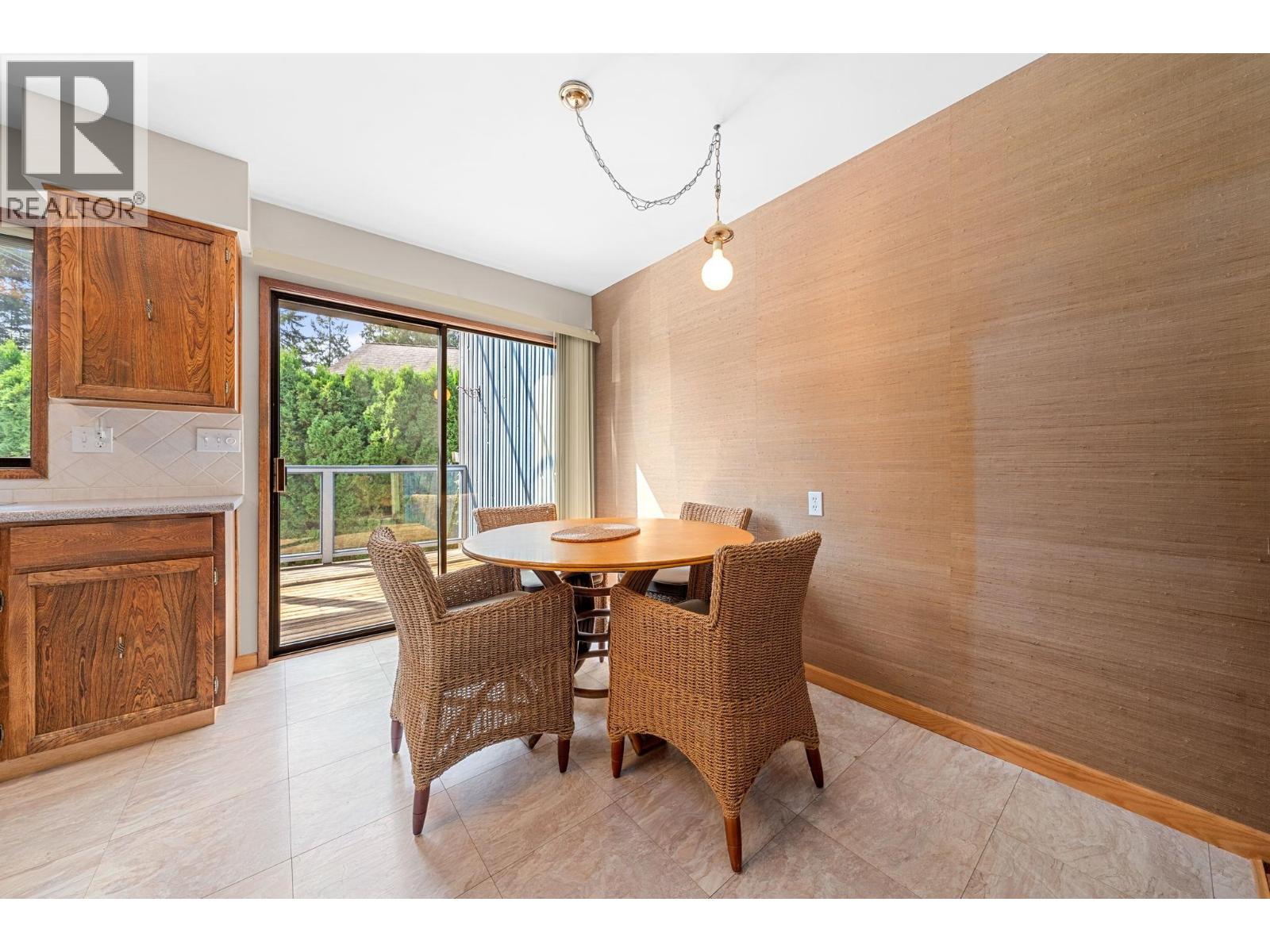 3833 Lynn Valley Road, North Vancouver, British Columbia  V7K 2S7 - Photo 14 - R3165163