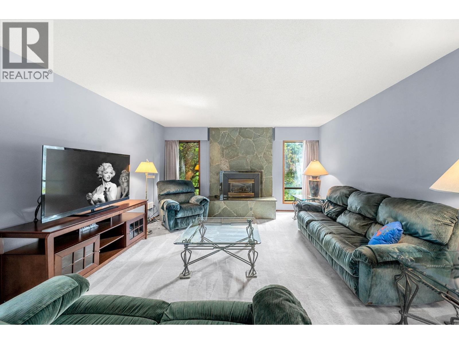 3833 Lynn Valley Road, North Vancouver, British Columbia  V7K 2S7 - Photo 4 - R3165163