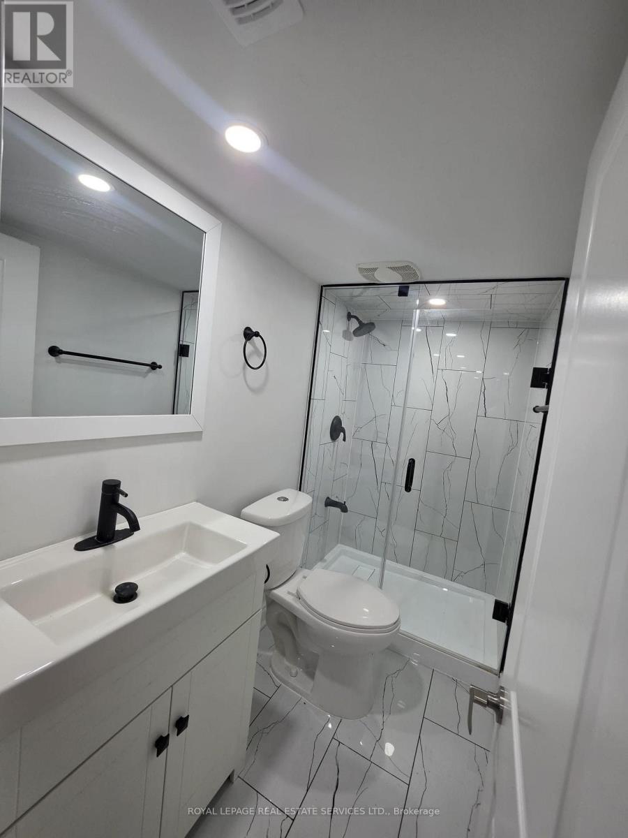 Basement - 4264 Brandon Gate Drive, Mississauga, Ontario  L4T 3K4 - Photo 13 - W13649080