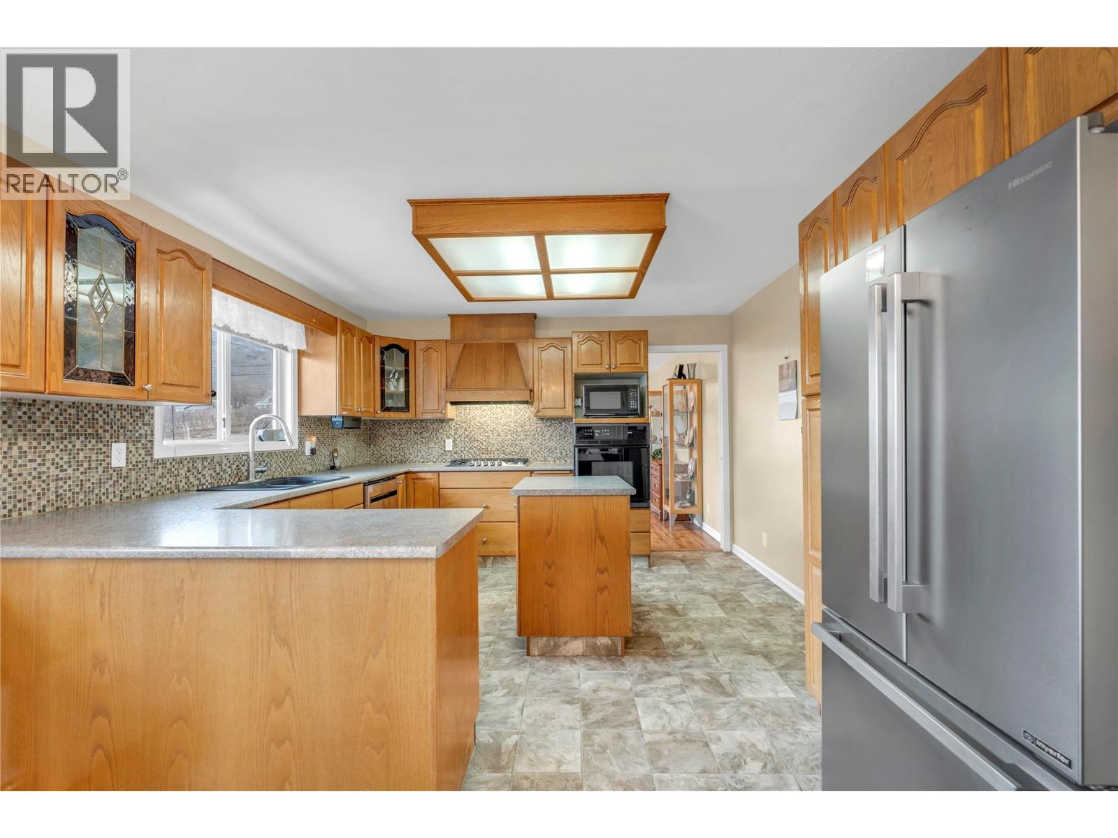386 Road 11 Road, Oliver, British Columbia V0H 1T1 - Photo 17 - 10400587