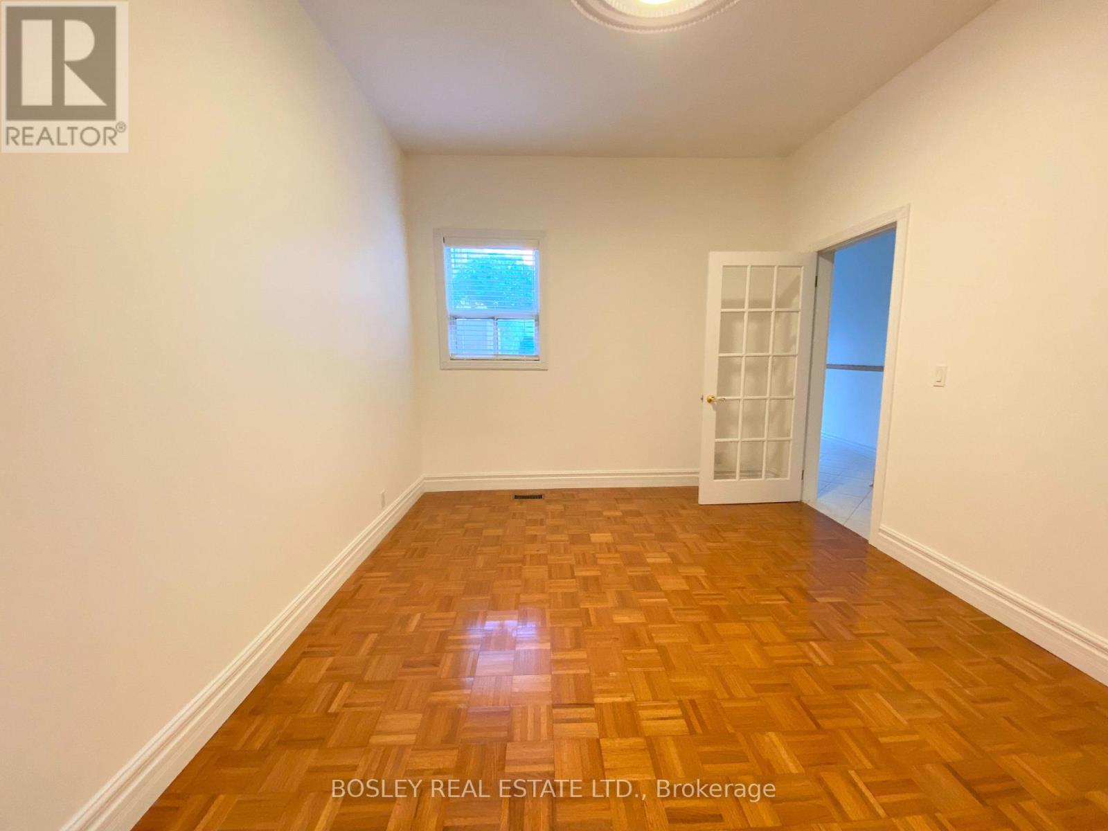 Main - 260 Ossington Avenue, Toronto, Ontario  M6J 3A2 - Photo 5 - C13782108