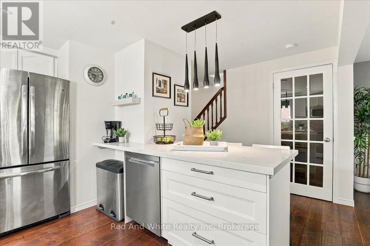 339 Northview Heights Place, Cambridge, Ontario N1R 8J1 - Photo 9 - X13782486