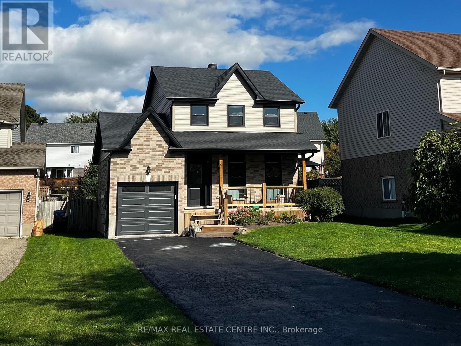 716 RUSSEL COURT, Shelburne, Ontario