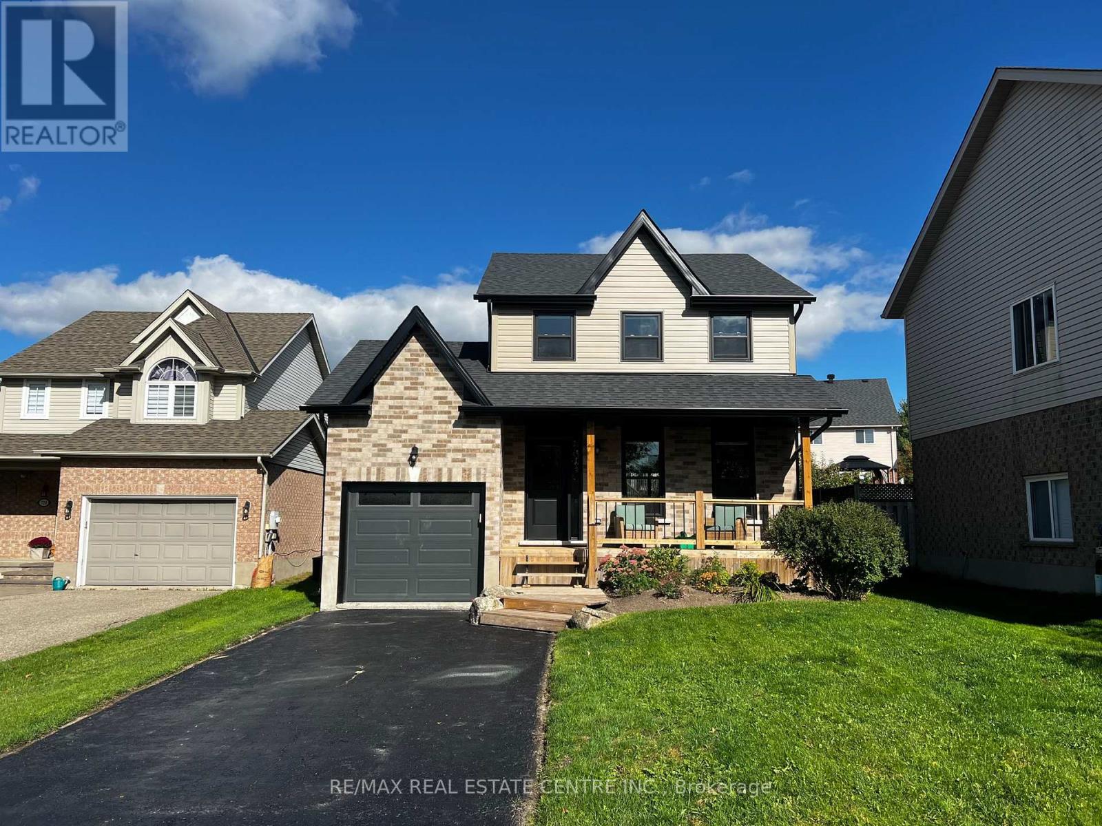 716 Russel Court, Shelburne, Ontario  L9V 3P4 - Photo 2 - X13693380