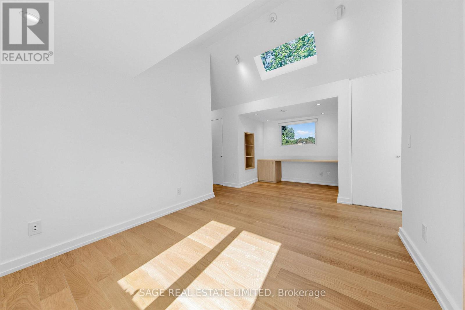 2 Addison Crescent, Toronto, Ontario  M3B 1K8 - Photo 18 - C13782388