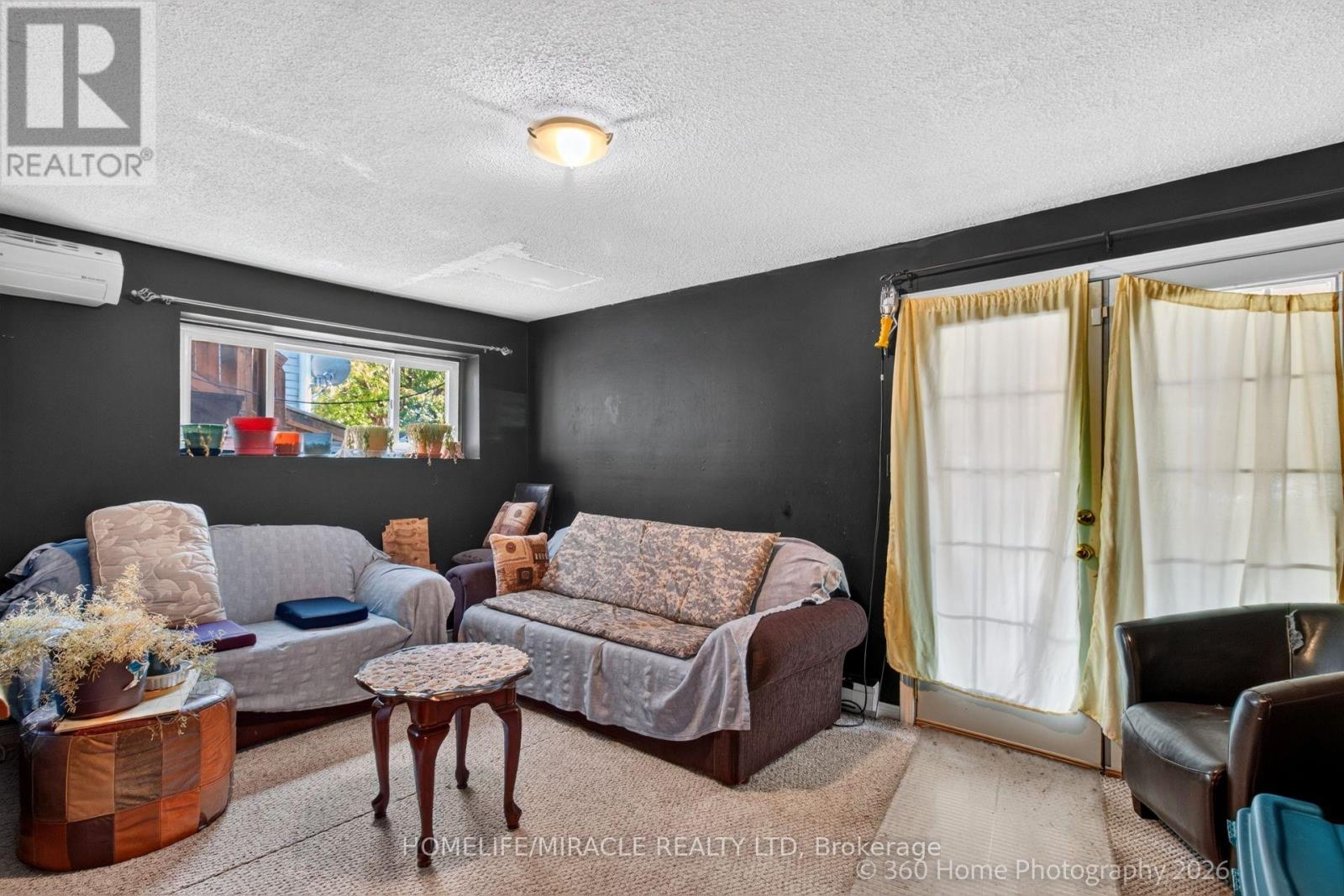 130 Londonderry Street, Oshawa, Ontario  L1J 6Z3 - Photo 18 - E13782480