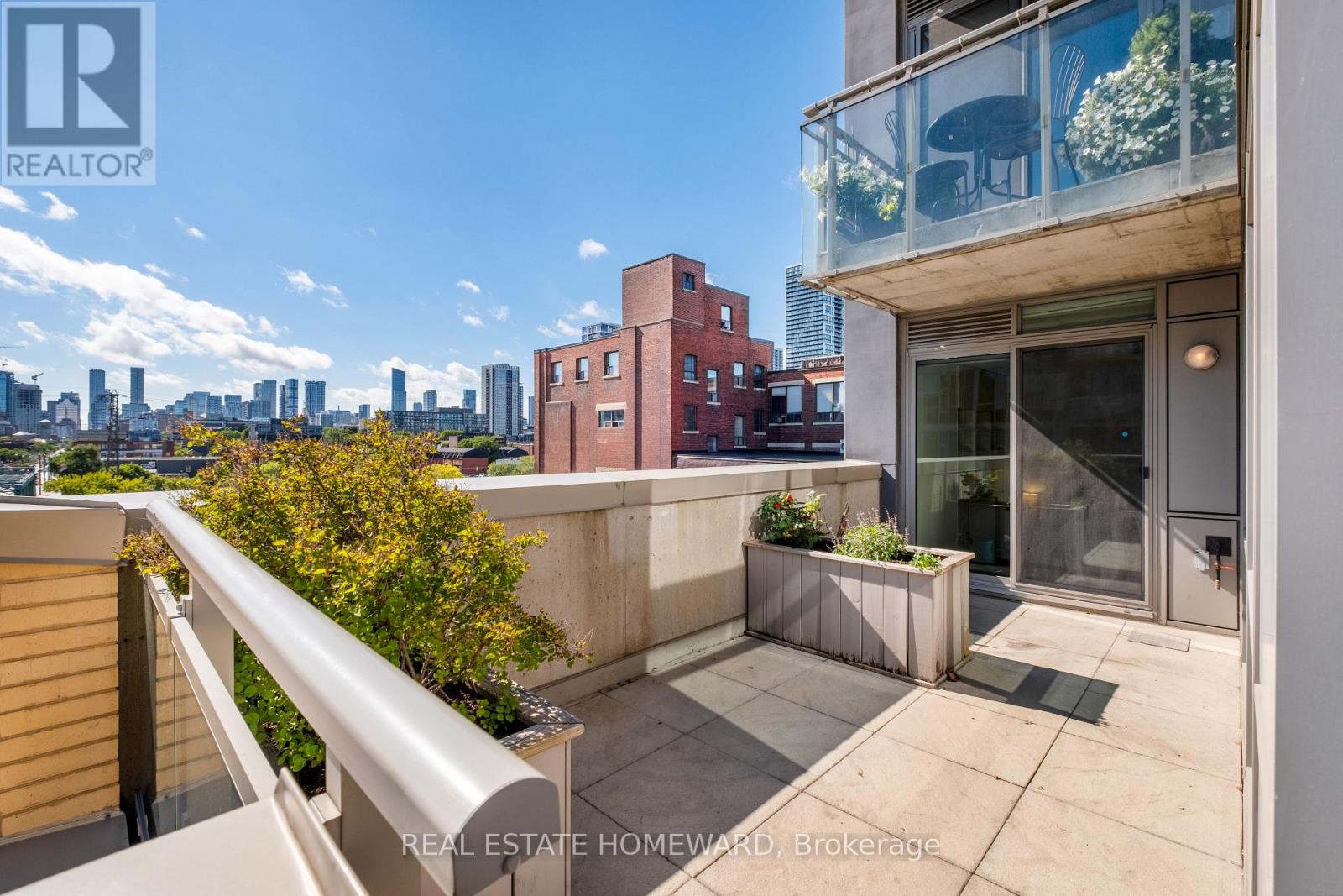 501 - 630 Queen Street E, Toronto, Ontario  M4M 1G3 - Photo 12 - E13782504