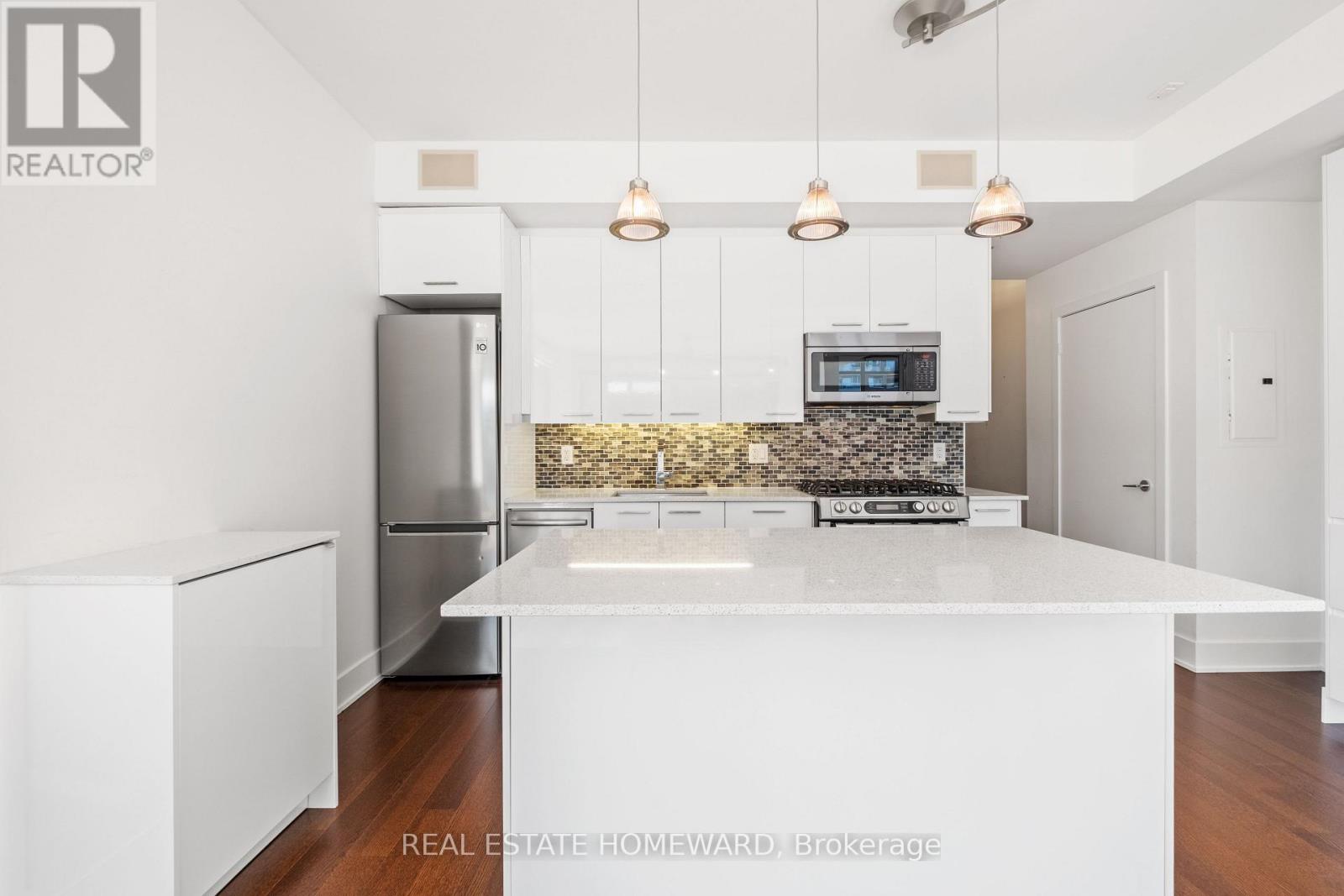 501 - 630 Queen Street E, Toronto, Ontario  M4M 1G3 - Photo 4 - E13782504