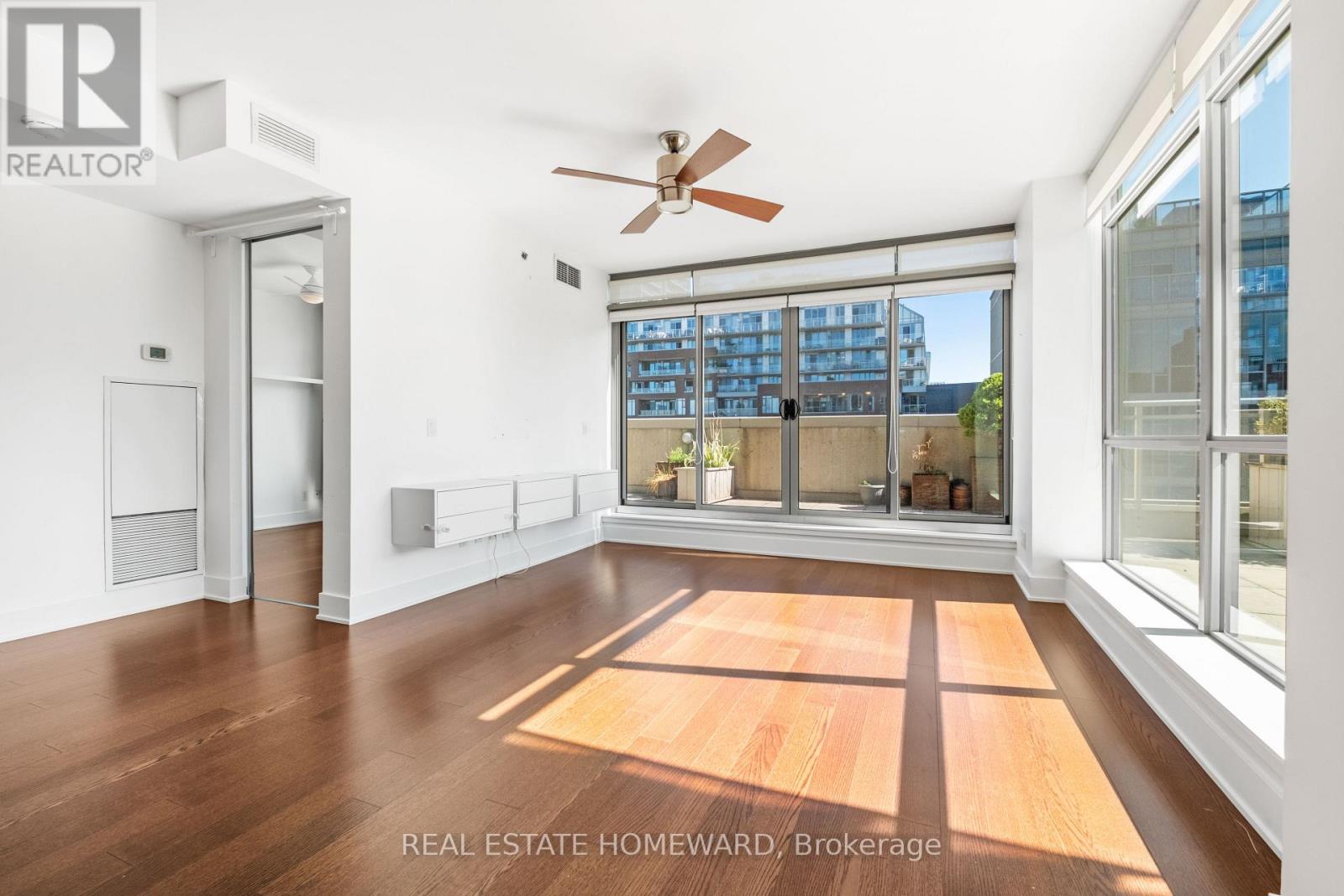 501 - 630 Queen Street E, Toronto, Ontario  M4M 1G3 - Photo 8 - E13782504