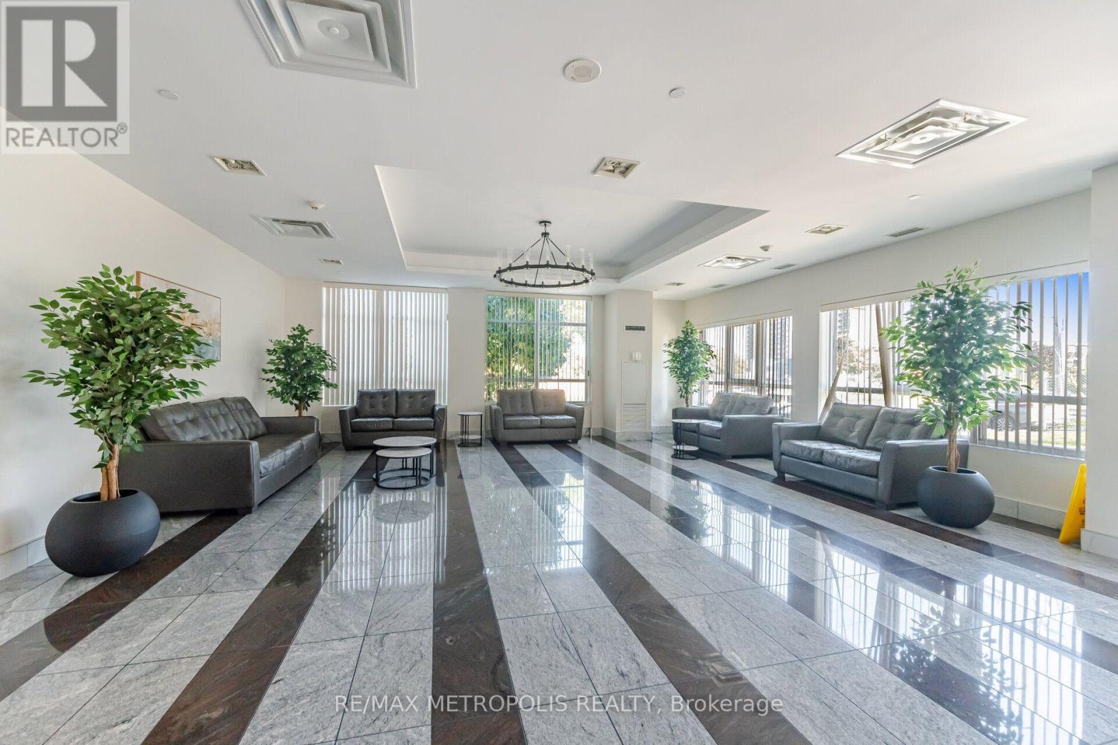 306 - 1328 Birchmount Road, Toronto, Ontario  M1R 0B6 - Photo 4 - E13782522