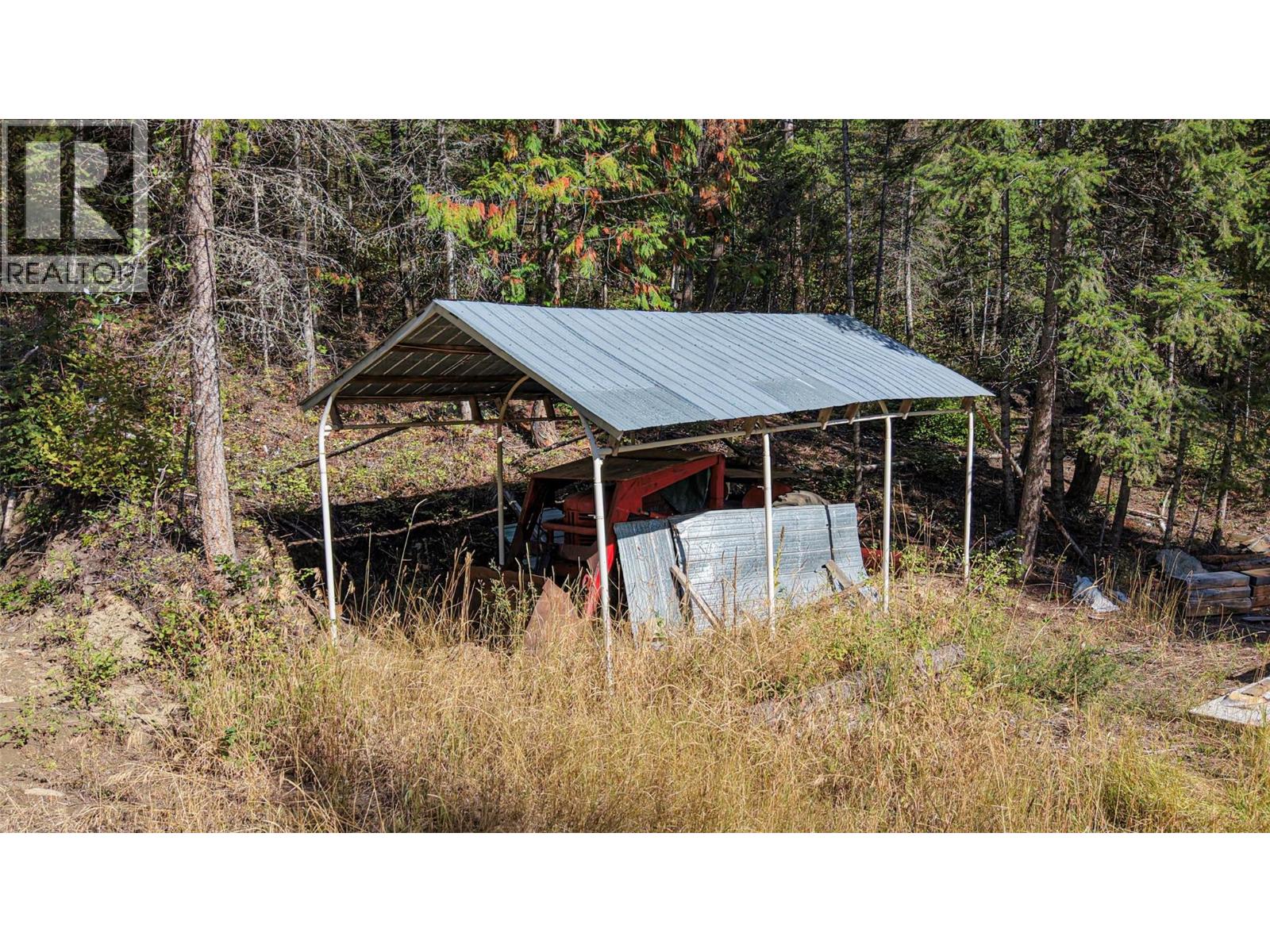 1021 Creighton Valley Road, Lumby, British Columbia  V0E 2G1 - Photo 12 - 10400530