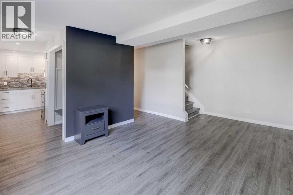 55, 6440 4 Street NW, Calgary, Alberta  T2K 1B8 - Photo 12 - A2344048