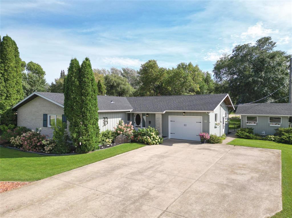 74 Maple Street, Macgregor, Manitoba  R0H 0R0 - Photo 1 - 202623003